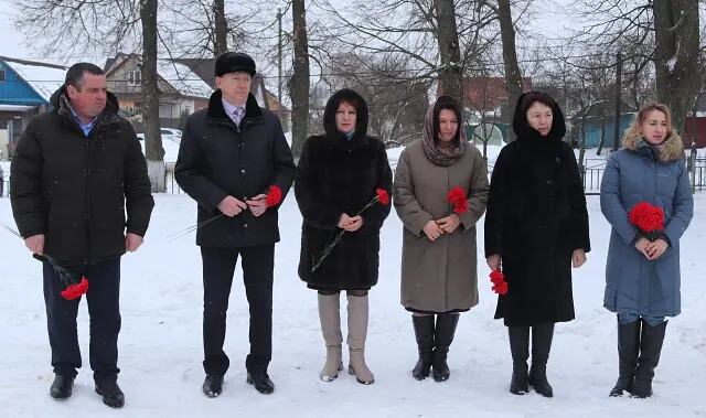 Оказание помощи терпящим бедствие на льду