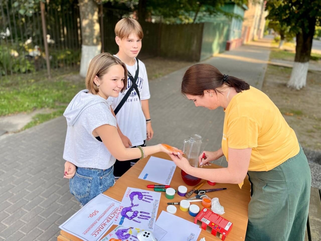 Севские работники культуры устроили праздник для семей города ко Дню семьи, любви и верности