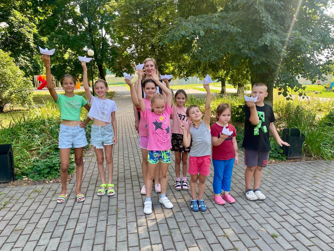 Севские работники культуры провели детскую игровую программу «Морское путешествие»