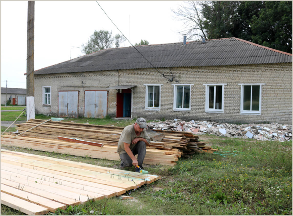 В Комаричской больнице начали ремонт пищеблока