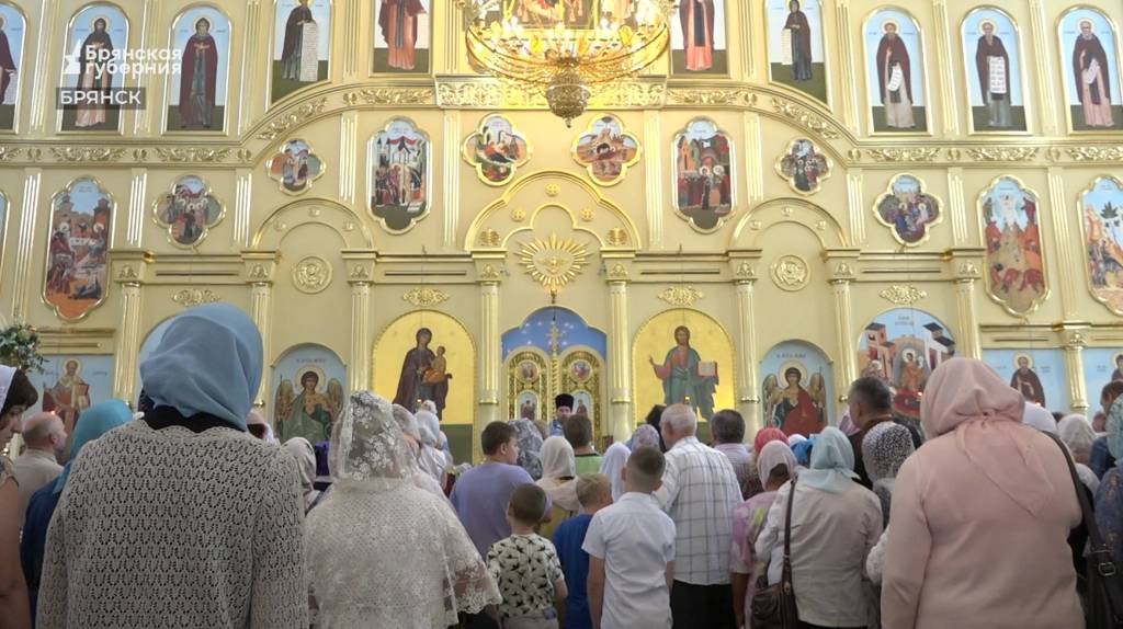 В Брянской области состоялись торжества в честь Свенской иконы Божией Матери