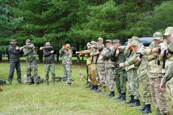 Росгвардия провела учебные занятия с Центром специального назначения «Защита» в Брянске