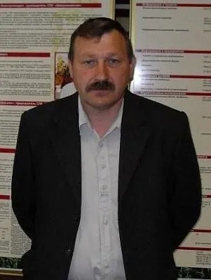 Глава Доброводского поселения Анатолий Михайлович Шпаков высказал свое мнение о службе по контракту в Вооруженных силах РФ