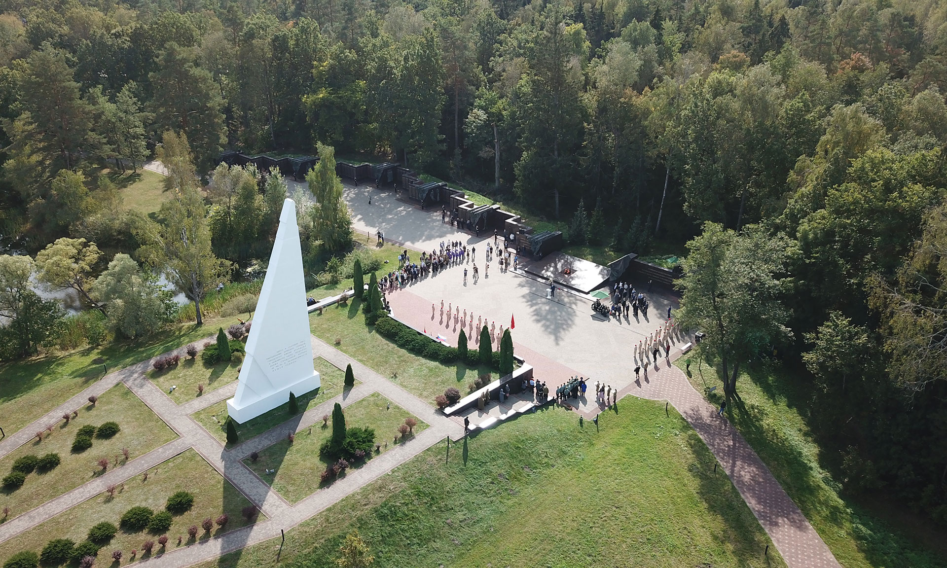 17 сентября отмечает юбилей мемориальный комплекс «Партизанская поляна»