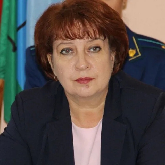 Глава Севского района Ирина Николаевна Егунова высказала свое мнение о службе по контракту в Вооруженных силах РФ