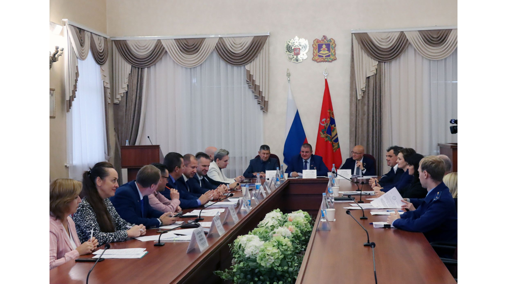 При формировании Молодежного парламента в Брянской области приоритет отдадут участникам СВО