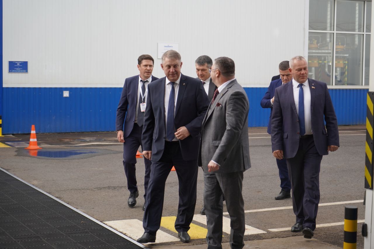 Александр Богомаз поздравил коллектив АО «Транснефть-Дружба» с 60-летием производственной деятельности