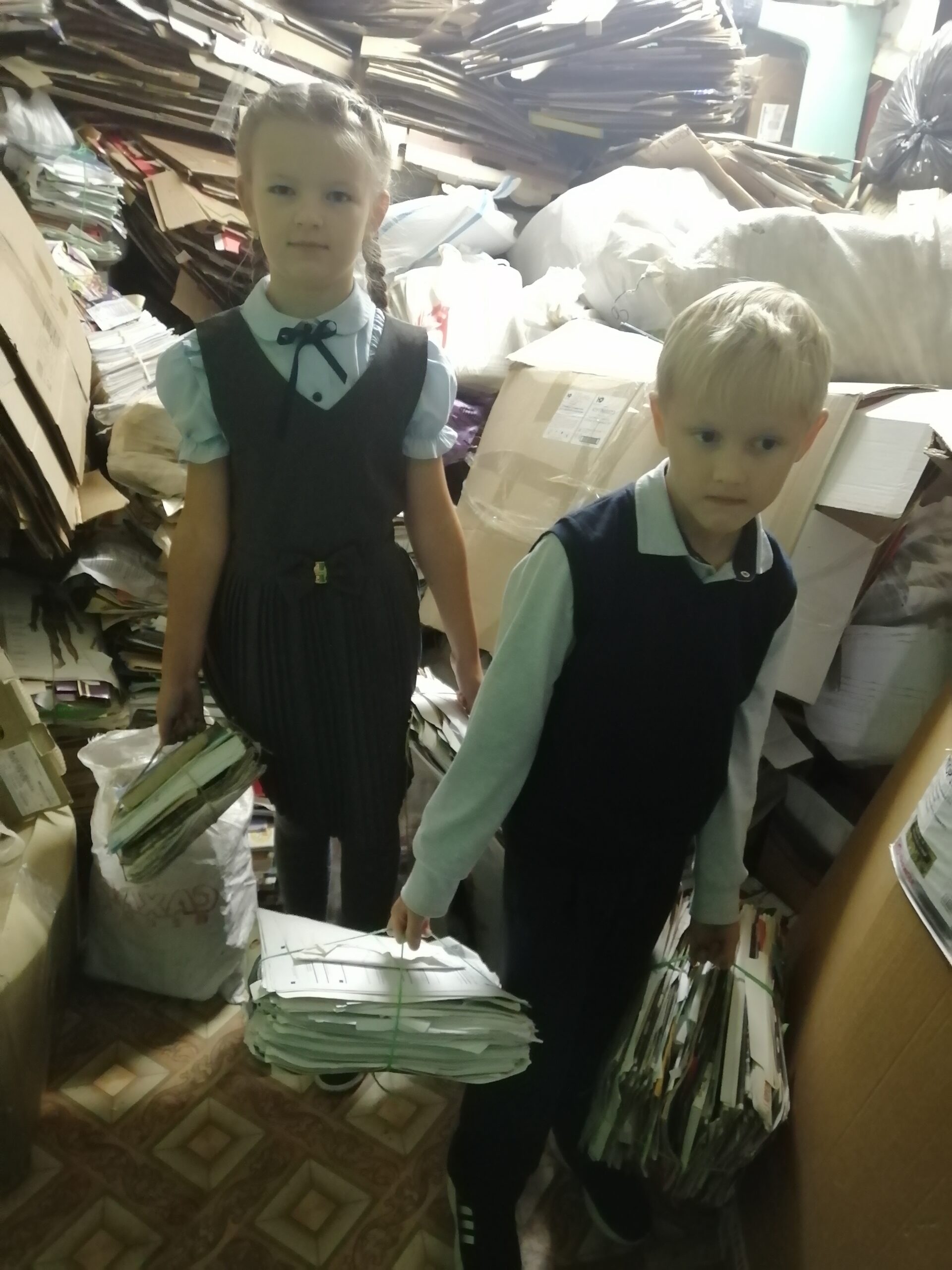 В средней школе №1 города Севска прошла традиционная акция по сбору макулатуры #БумБатл