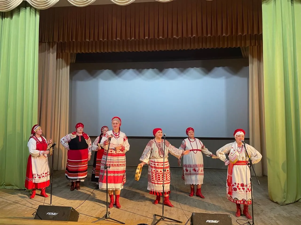 «Распахнись, душа казачья!»