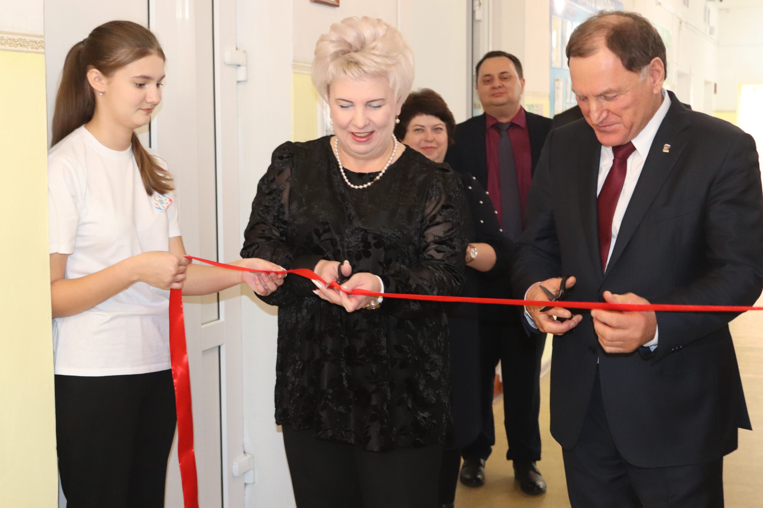 В Липницкой средней общеобразовательной школе после капитального ремонта открылся спортивный зал