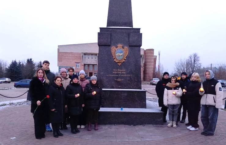 Севские библиотекари провели акцию «А память священна»