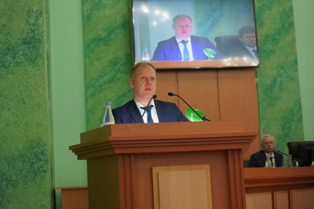 На заседании Брянской областной Думы приняты важные законы, направленные на поддержку детей, семей с детьми, повышение рождаемости