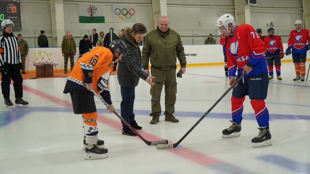 В Брянской области прошел межмуниципальный хоккейный турнир памяти Николая Чирко