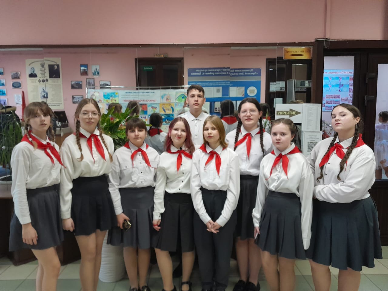 Севчане выступили на региональном конкурсе исполнителей эстрадной песни «Юные голоса»