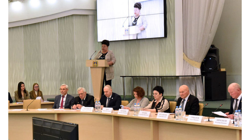 Бюджет Брянской области за десять лет вырос более чем в два раза