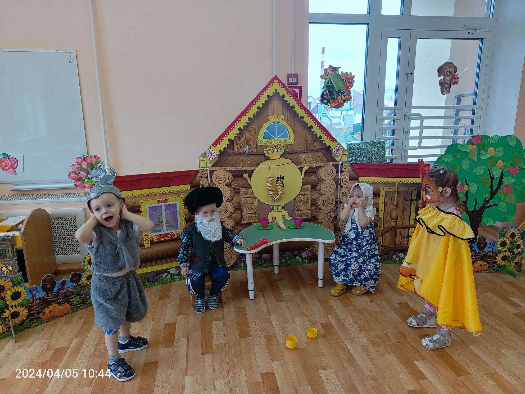 Театрализованная деятельность как средство развития детей раннего возраста