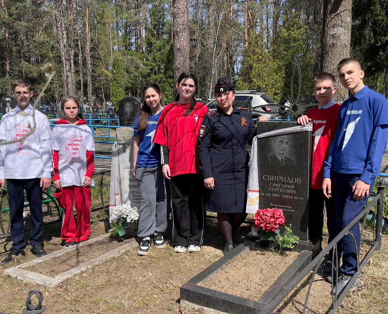 Память бессмертна: транспортные полицейские Унечи провели мероприятие, посвященное 80-й годовщине Победы в Великой Отечественной войне