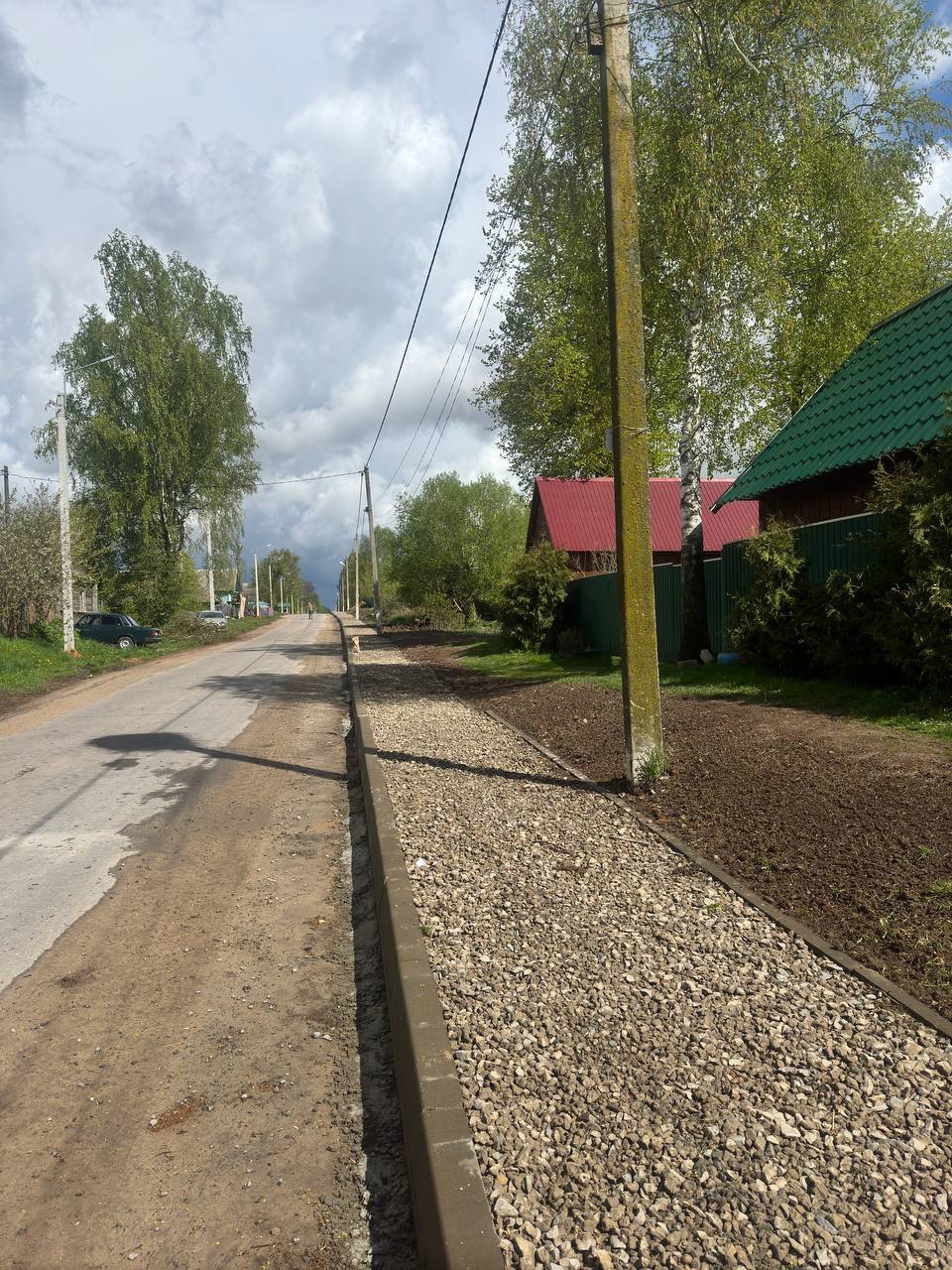 В Мглинском районе Брянской области продолжается обновление участков автомобильной дороги Мглин-Старая Романовка-Разрытое