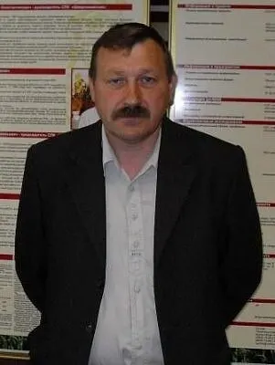 Глава Доброводского сельского поселения Анатолий Шпаков высказал свое мнение о службе по контракту в Вооруженных силах РФ