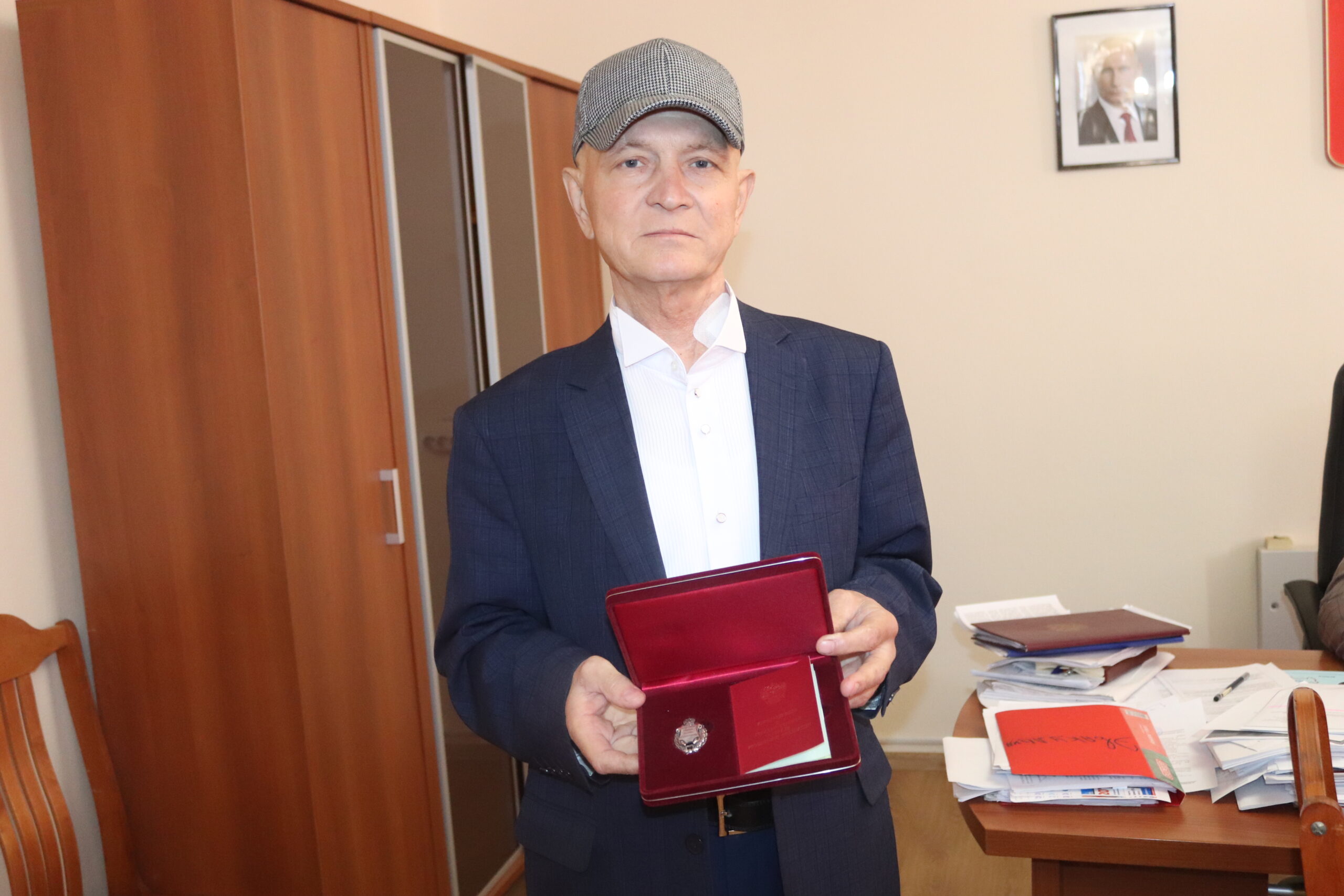 Николаю Лебедику присвоено звание «Заслуженный работник местного самоуправления Российской Федерации»