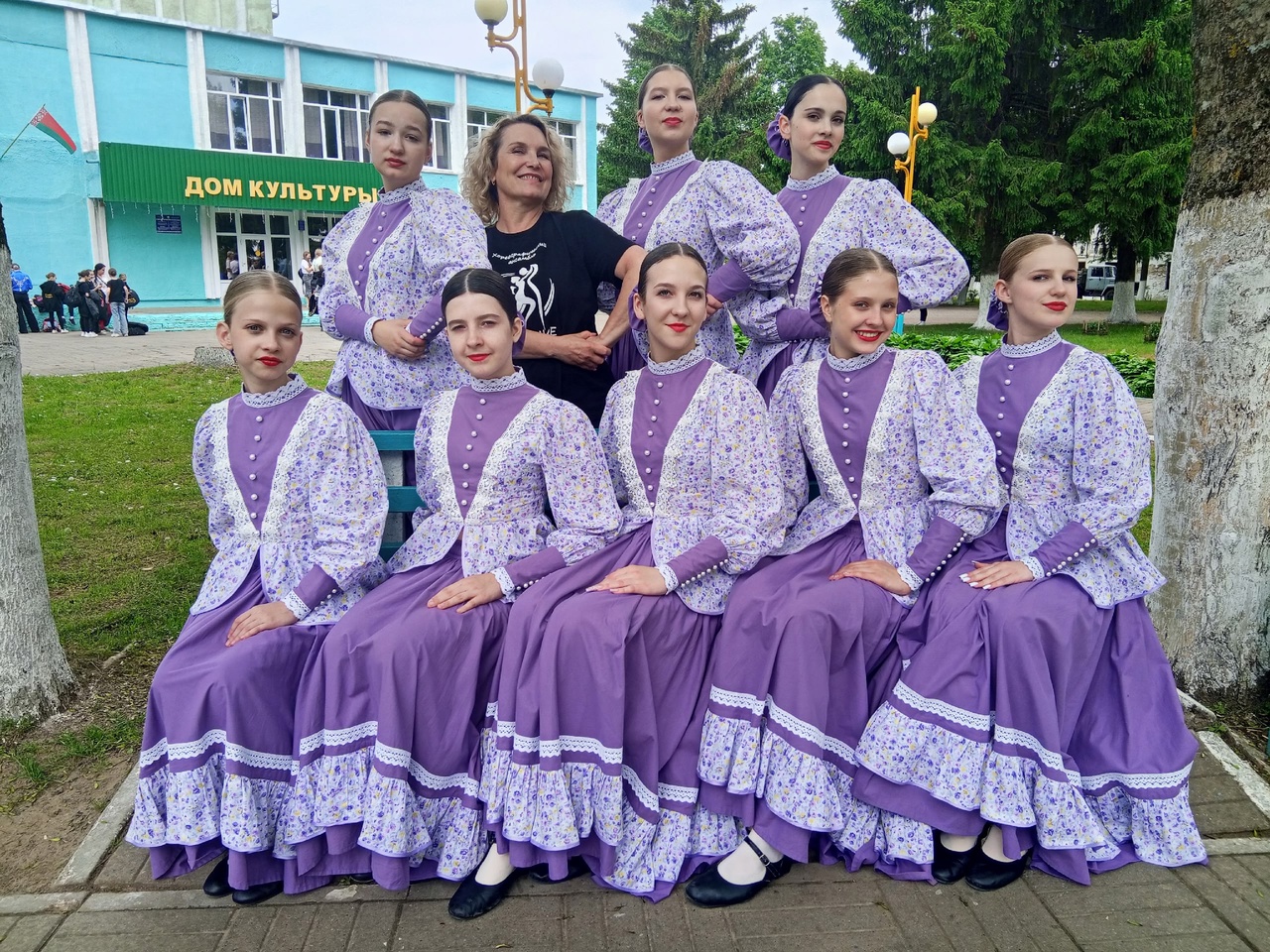 На XXIII международном фестивале детского творчества «Золотая пчёлка» севский хореографический коллектив «Сияние» стал лауреатом второй степени