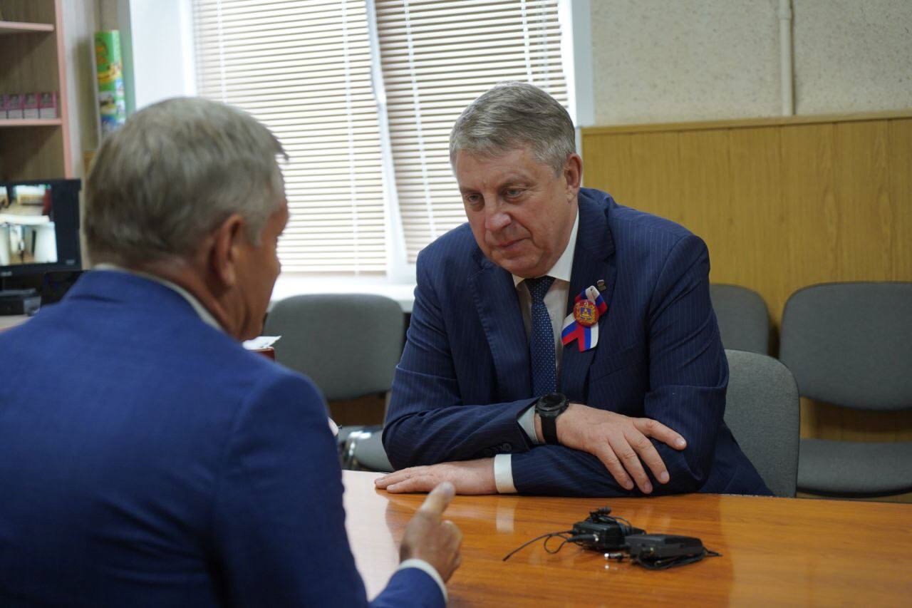 Александр Богомаз обсудил с акционером ООО «НовоТехРейл» Сергеем Гущиным перспективы развития предприятия