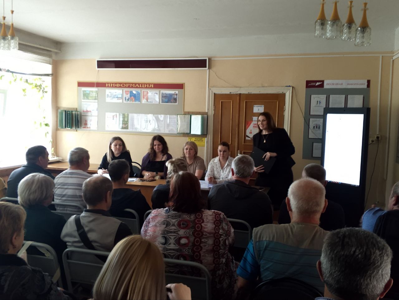 В центре занятости населения Севского района состоялась Всероссийская ярмарка трудоустройства «Работа России. Время возможностей»