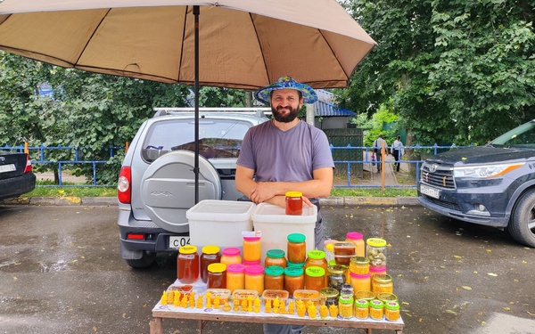 В Брянске продолжают работать ярмарки выходного дня