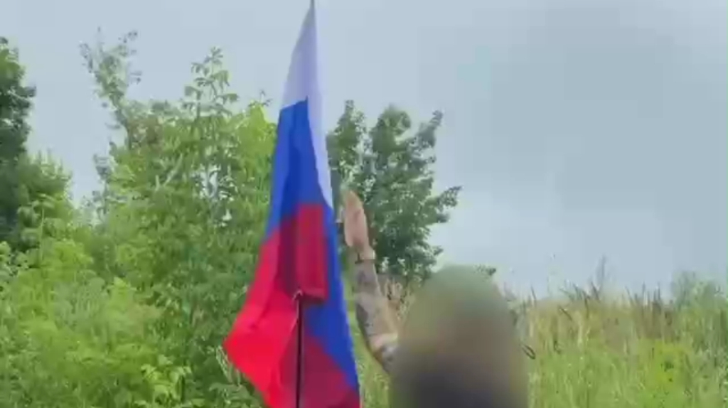 Бригада БАРС – Брянск отметила День Государственного флага Российской Федерации