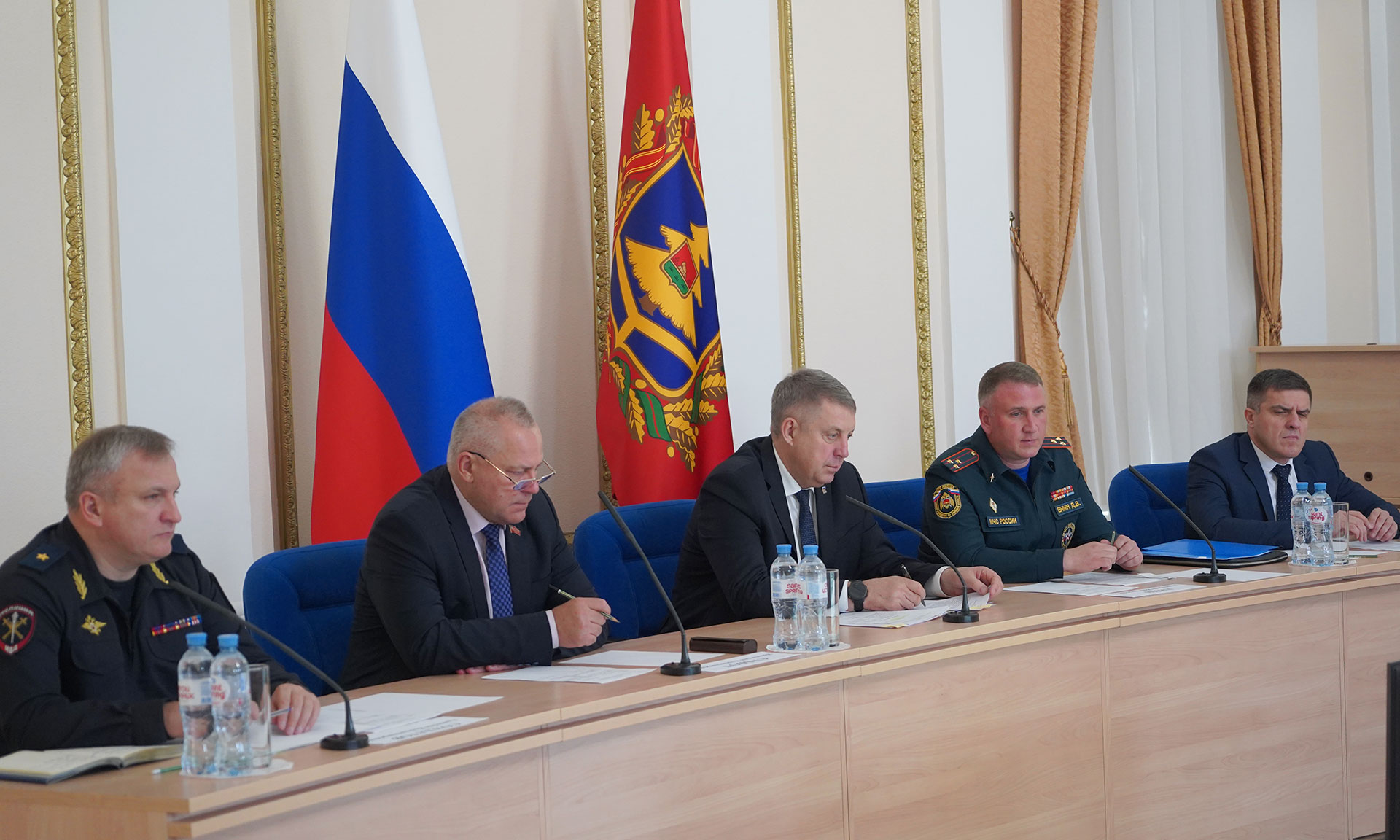 Александр Богомаз принял участие в совещании по штабной тренировке по гражданской обороне под руководством главы МЧС России Александра Куренкова