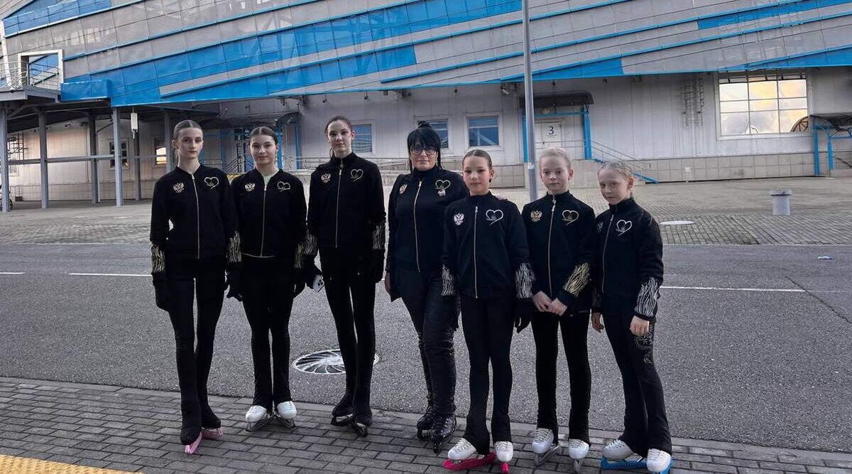 В Климово на базе ФОКа продолжает развиваться фигурное катание