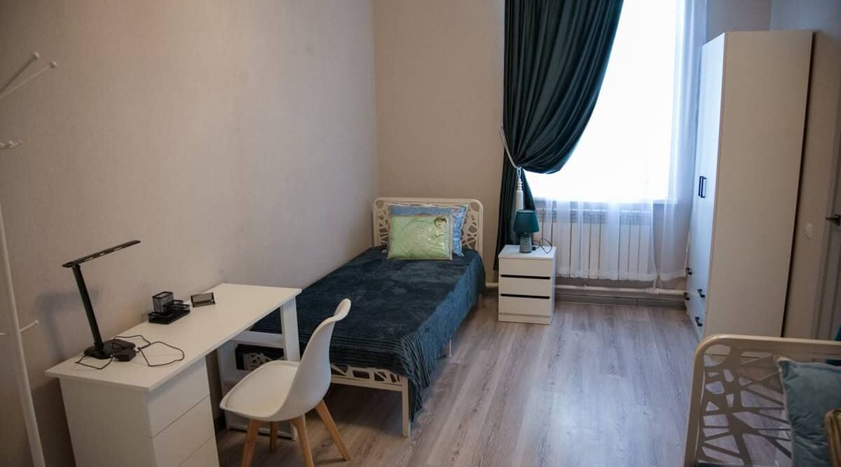 В Брянской области детский омбудсмен посетила кризисный центр «Дом для мамы»