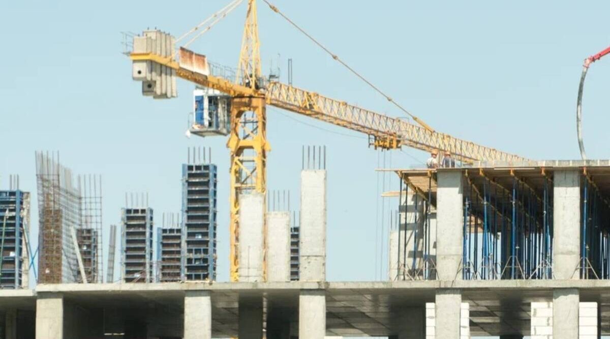 В 2025 году для детей-сирот Климовского района приобретено пятнадцать квартир