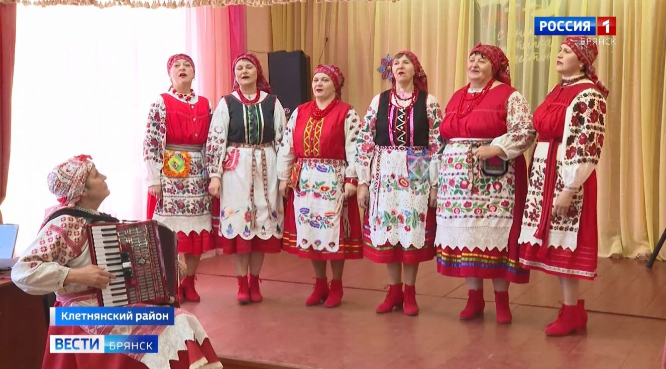 Брянский ансамбль «Миряночка» потратит грант на обновление костюмов