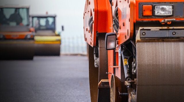 В Брянской области отремонтируют участки дороги Комаричи-Севск