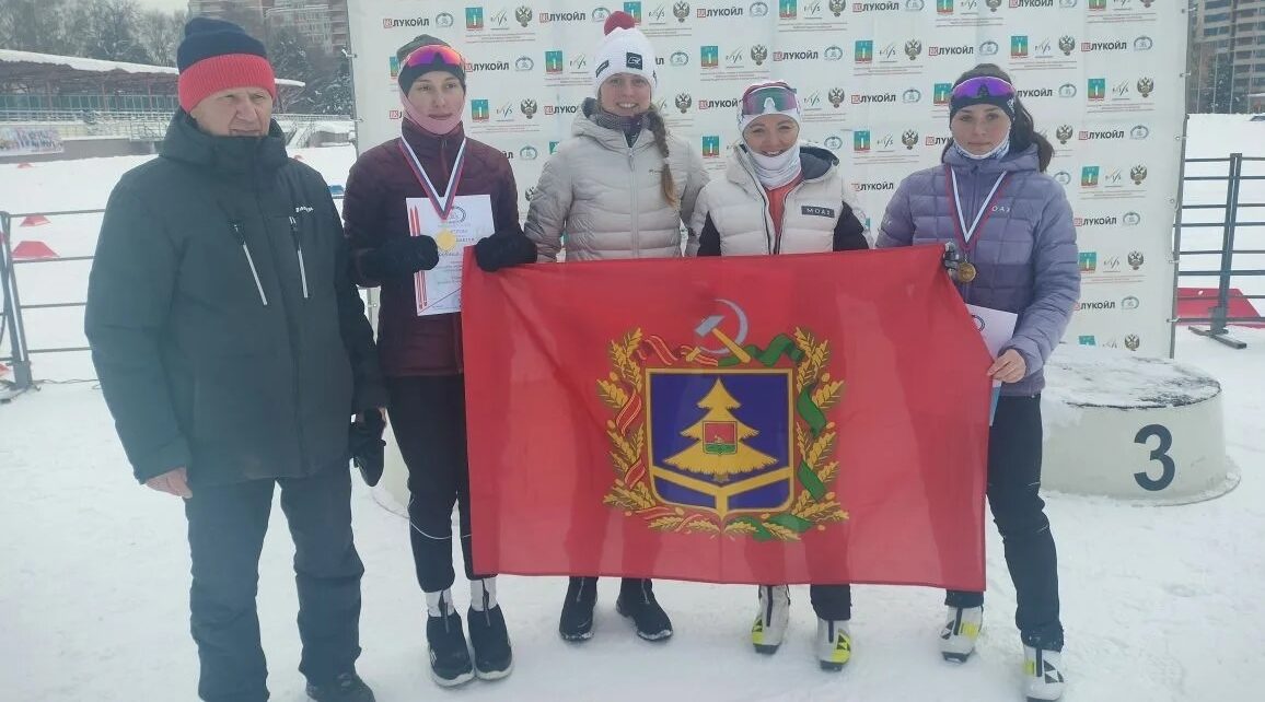 Брянские лыжники уверенно победили в гонке Чемпионата ЦФО