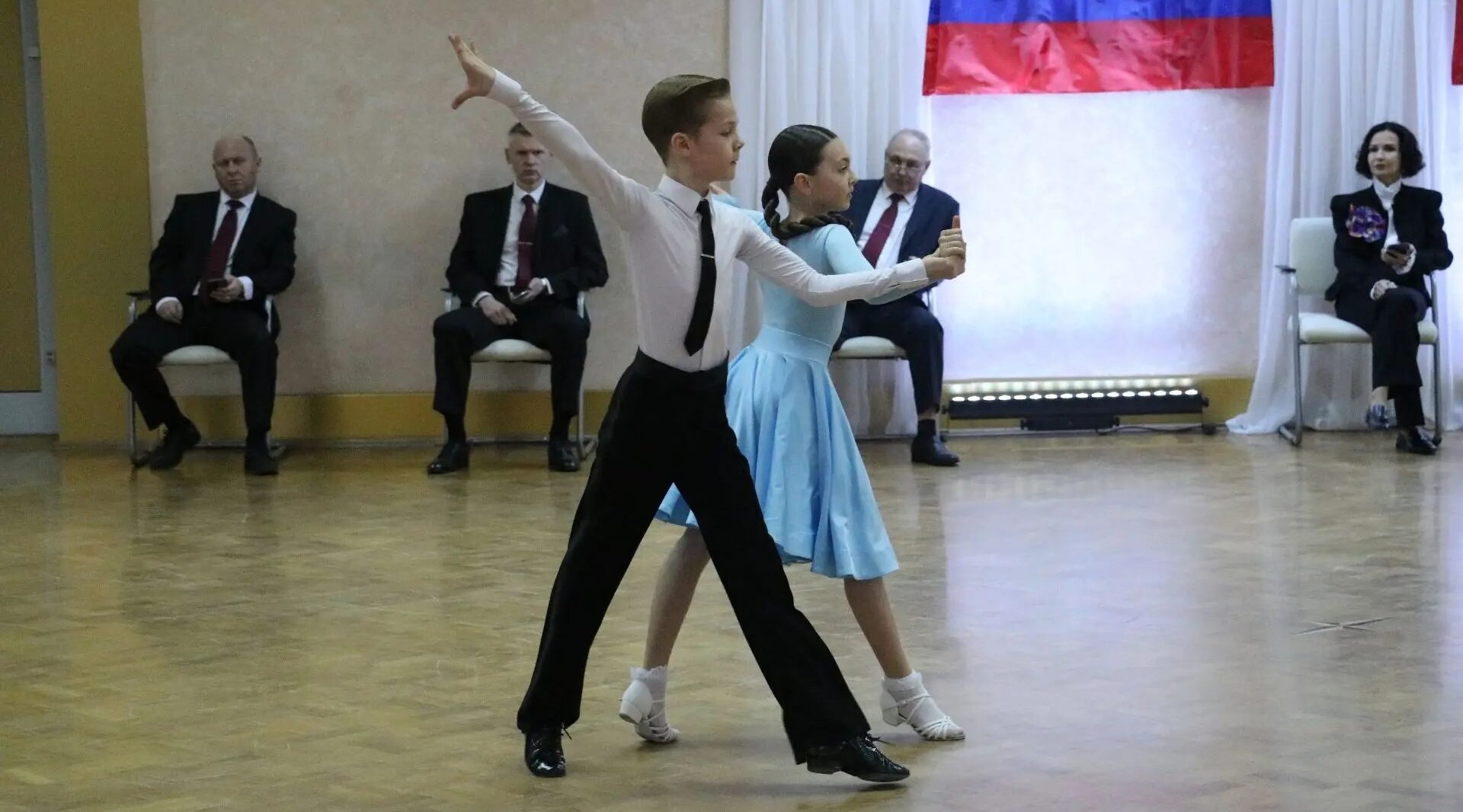 В Брянске прошли соревнования по танцевальному спорту