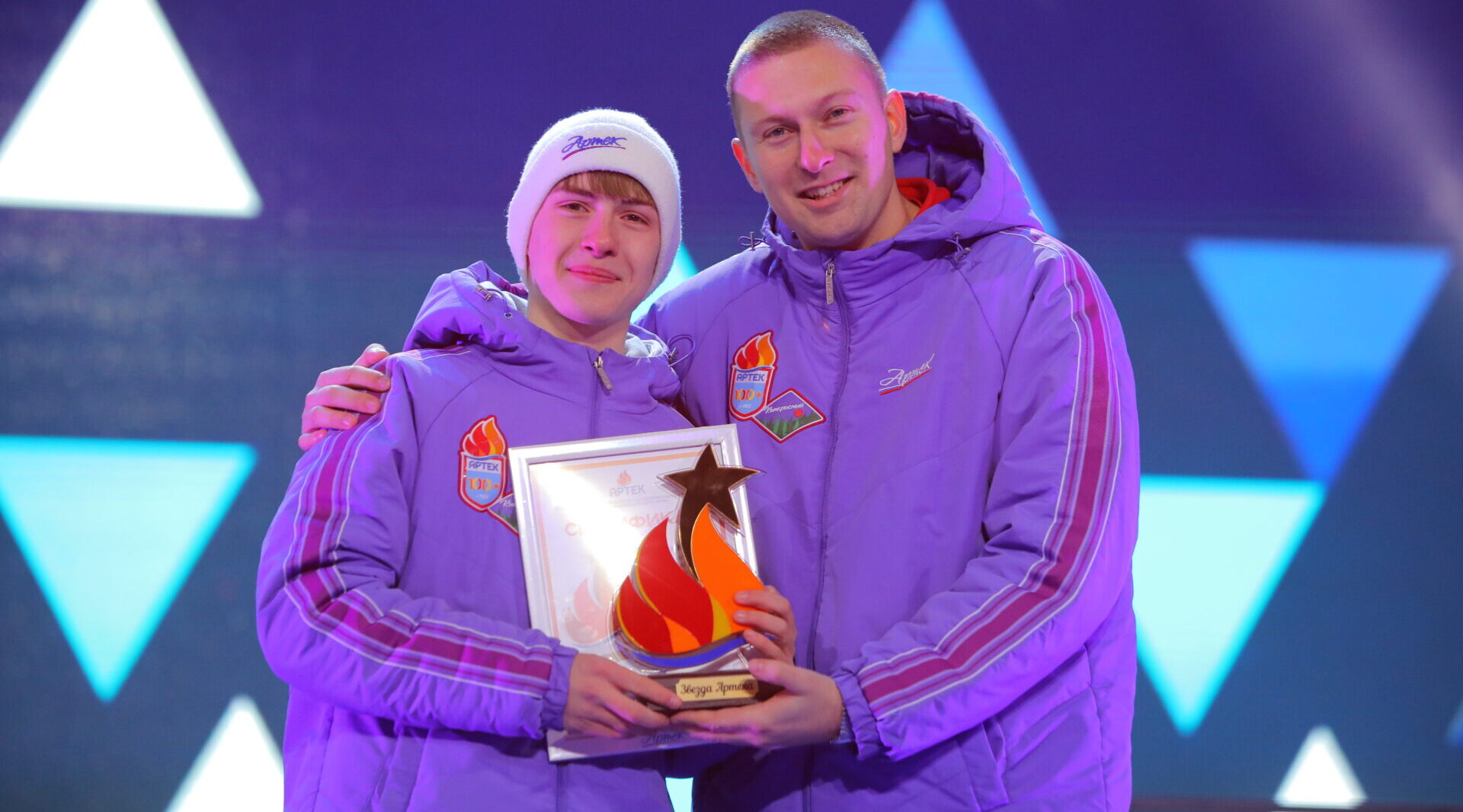 Кирилл Жуланов из Злынковского района стал обладателем главной награды «Артека»