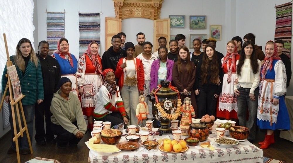 Иностранные студенты БГТУ стали гостями познавательной встречи