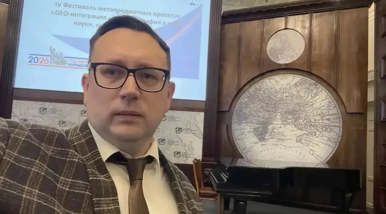 Учитель физики из Свени провел мастер-класс