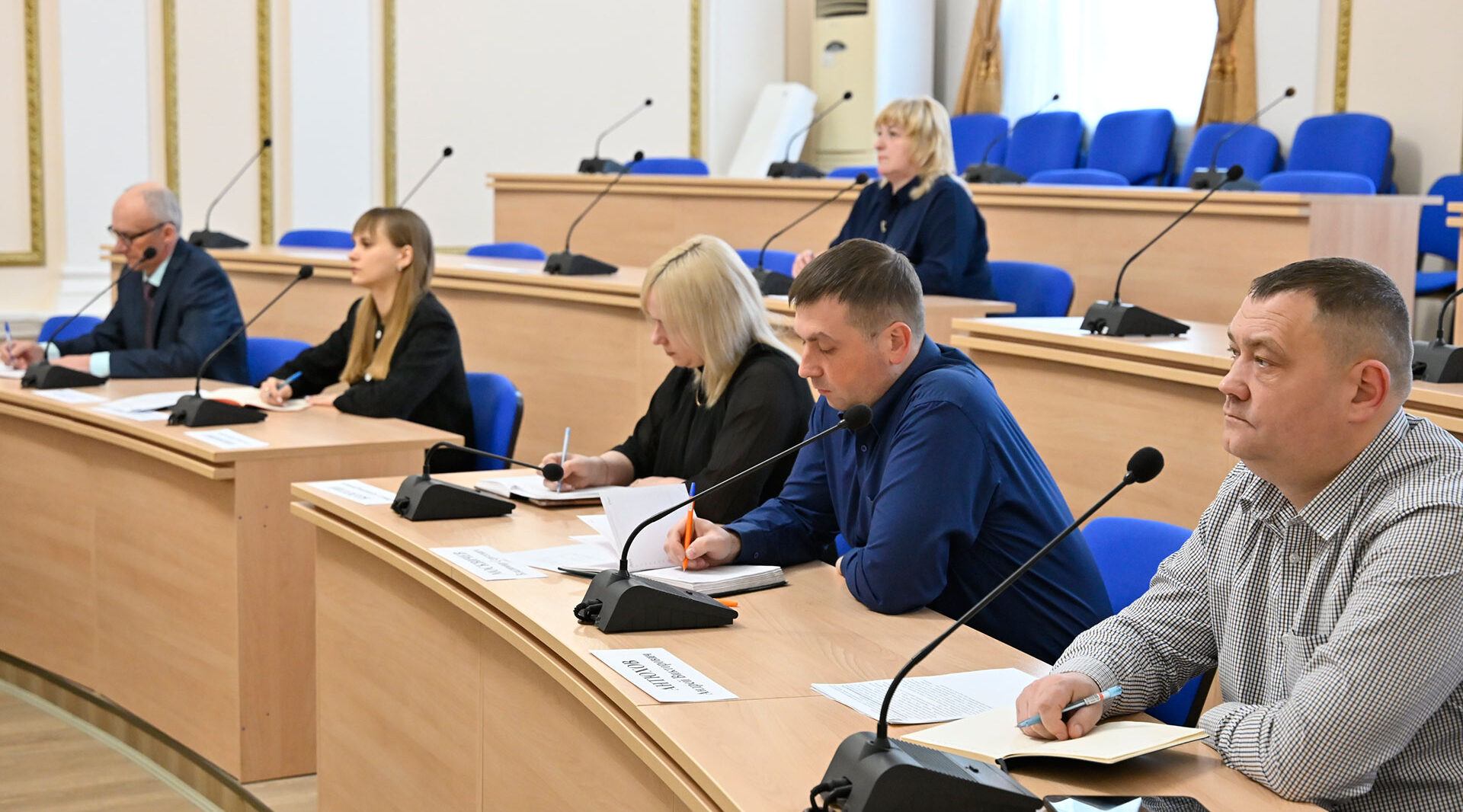 В Брянской области обсудили готовность сельхозпредприятий к проведению весенне-полевых работ