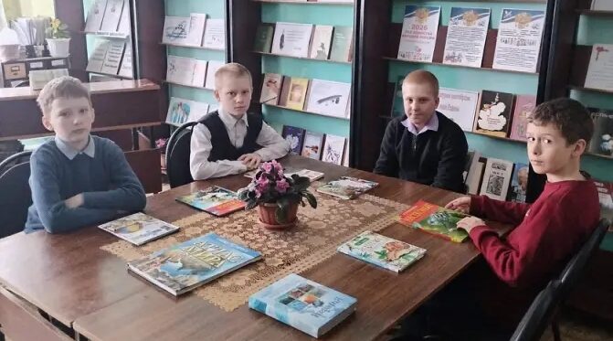 В Голышинской библиотеке провели познавательную беседу «Земля — наш общий дом»