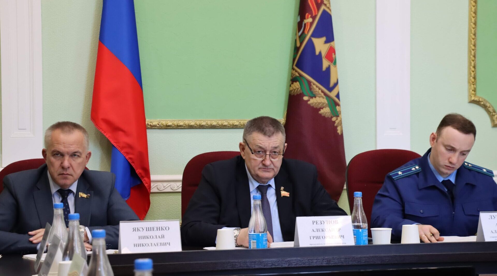 Меры по развитию отраслей и технической модернизации АПК обсудили в Брянской областной Думе