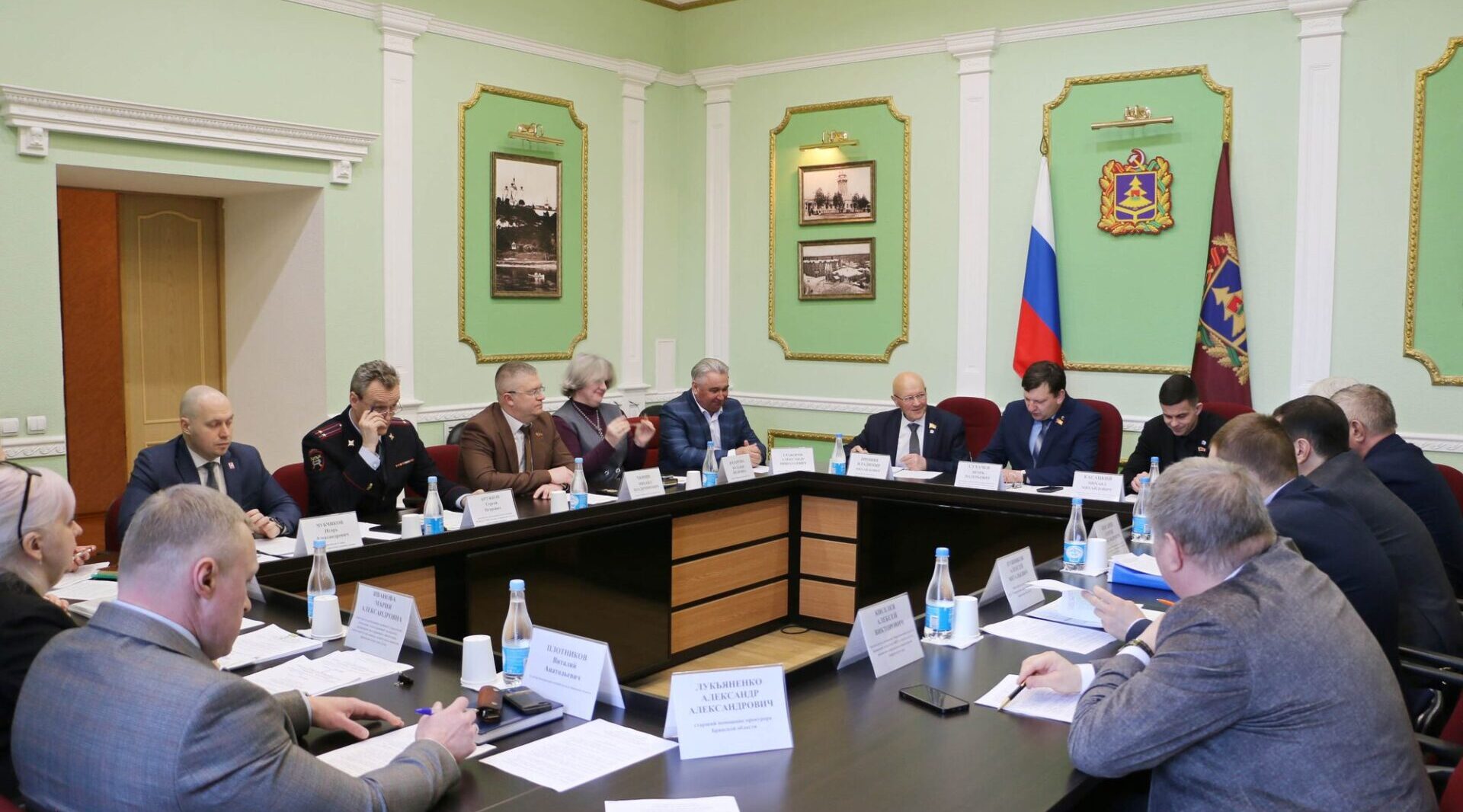 Комитет по ЖКХ облдумы рассмотрел реализацию профильных программ и национальных проектов