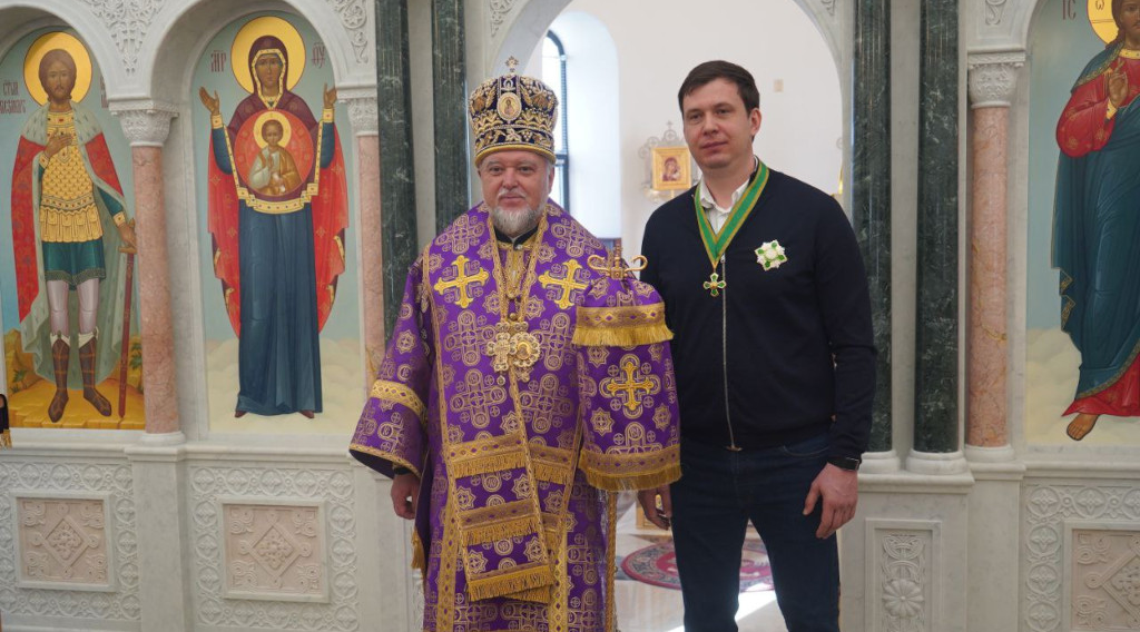 Роман Богомаз награжден высочайшей патриаршей наградой