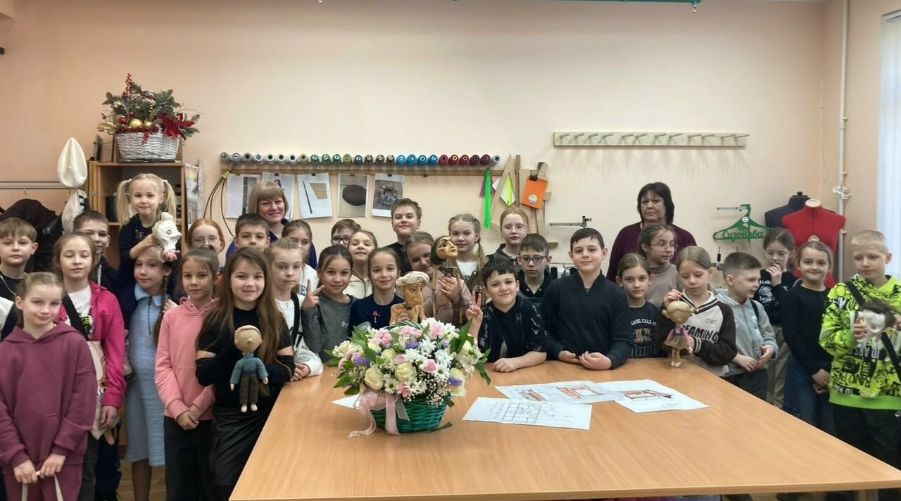 В Брянском театре кукол прошли «Разговоры о культуре»