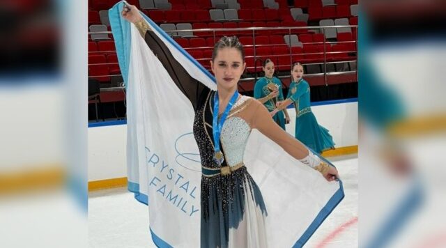 Дарья Блинкова — победитель Первенства России по синхронному катанию на коньках