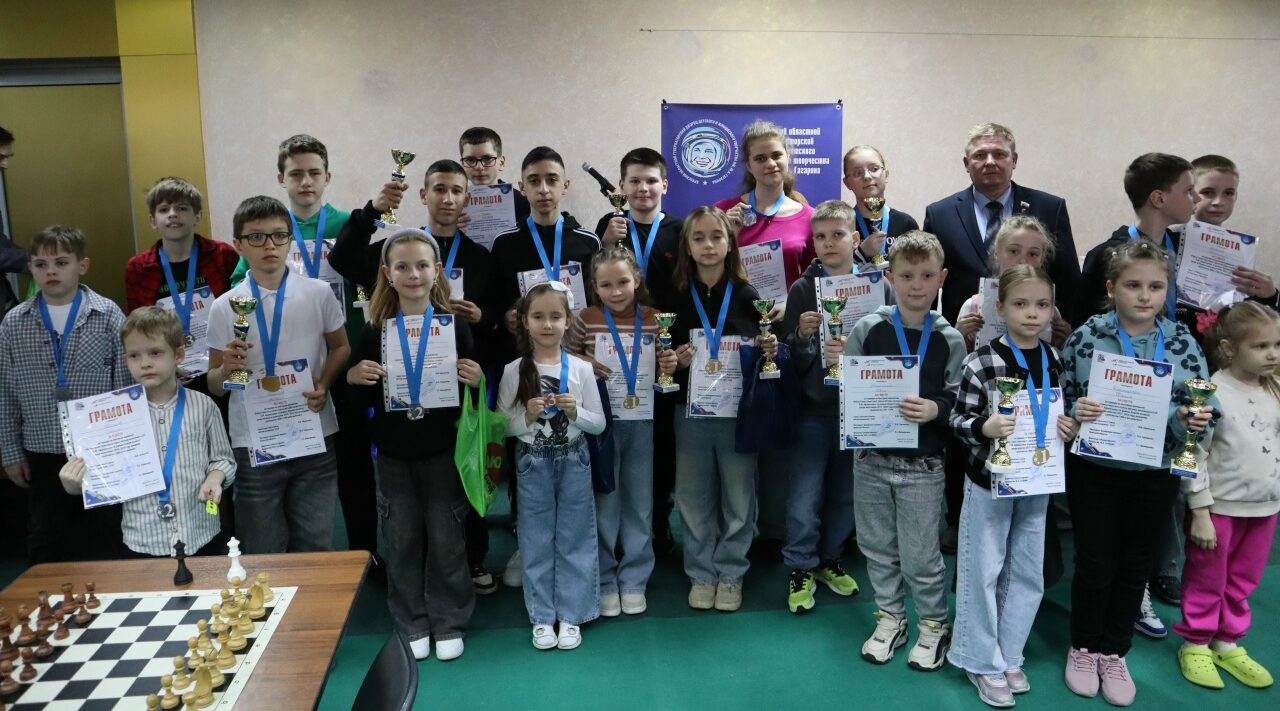 В Брянске состоялся турнир по быстрым шахматам