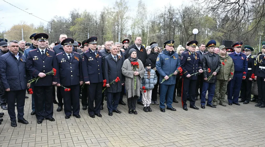Александр Богомаз принял участие в мероприятиях в честь 40-й годовщины аварии на ЧАЭС