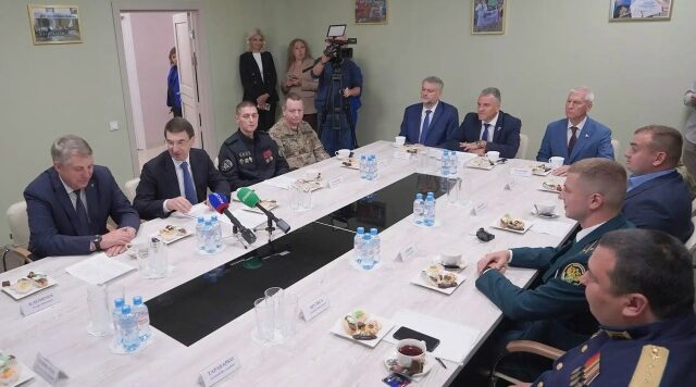 Александр Богомаз рассказал о деятельности регионального филиала фонда «Защитники Отечества»